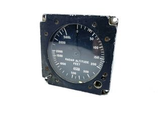 F - 4 Phantom Id - 1090 Cockpit Radar Altimeter / Radalt / Instrument Panel