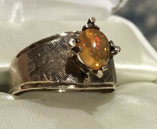 Vintage 14k Solid Gold Orange Mexican Fire Opal Cabochon Ring Size 6.  75