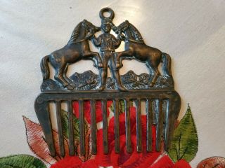 Vtg Ornate Horse Mane Cast Iron Curry Comb Blacksmith Equestrian - Western Decor