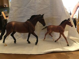 Breyer Mare And Foal