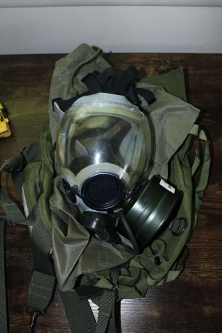 Us Military Issue Msa Mcu - 2 Gas Mask Respirator Size S With Bag And Hood 864 - 55