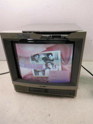 Sony Pvm - 1343md Trinitron Color Video Monitor Crt Vintage Gamer 13 " Screen