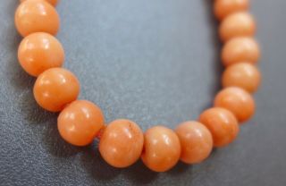 Stunning,  Vintage Real Carved Salmon Pink Coral Bead Necklace 18g