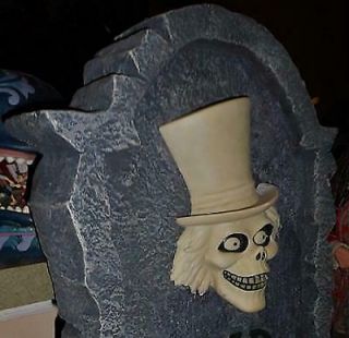Disney Haunted Mansion Hatbox Ghost Big Figure Tombstone Lights -