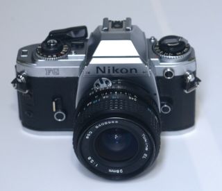 Nikon Fg Vintage Slr 35mm Film Camera W Tokina 28mm F/2.  8 Lens Japan