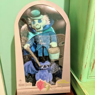 Disney World Haunted Mansion Hatbox Ghost Bat Limited Edition Plush Set