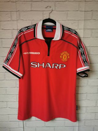Manchester United 1998 - 2000 Home Umbro Vintage Football Shirt - Large