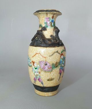 Good Antique Chinese 19th C Kangxi Style Famille Verte Warriors Vase