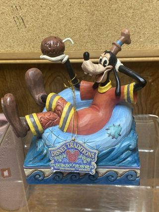 Rare Disney Showcase “exotic Get - Away” Goofy Figurine By Jim Shore Enesco