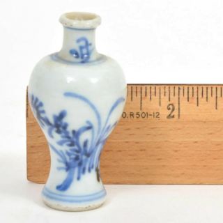 Antique Chinese Kangxi Porcelain Miniature Vase 18th Century 2