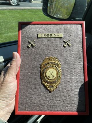 Vintage Wilmette Illinois Fire Department Retired Badge /plaque Captain