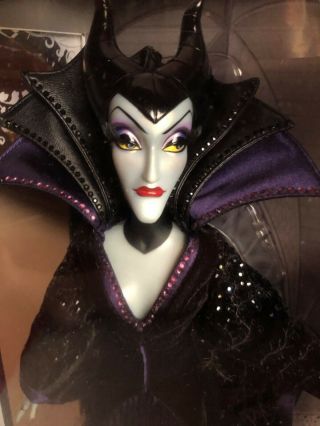 Disney Store Limited Edition Maleficent 17 " Le Doll 2100/4000