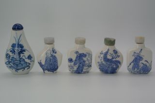 5 Vintage Chinese Ceramic Blue White Snuff Perfume Bottles
