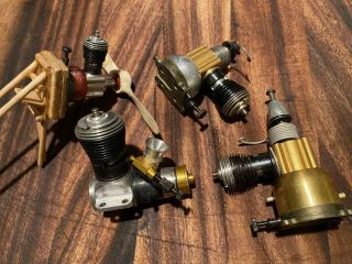 4 - Vtg Cox Golden Bee 049 Pee Wee 020 Thimble Drome Model Airplane Engines Motor