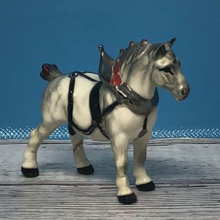Hagen Renaker Old Monrovia White Draft Horse In Harness Red Bobs Repaired