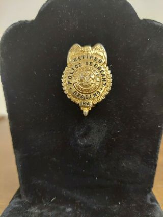 Obsolete Reading Pa Retired Police Sergeant Badge 1.  5 " X 1 " Gold W Seal & Eagle