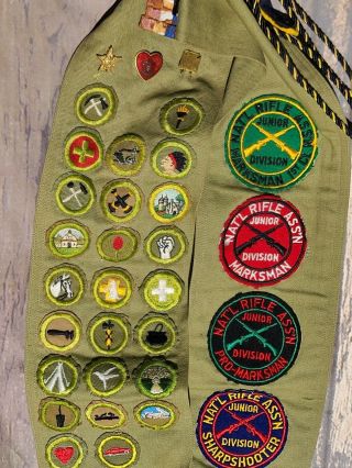 VINTAGE INDIANA BOY SCOUTS PATCHES Merit Badge Sash Eagle & Wool patches arrow 2