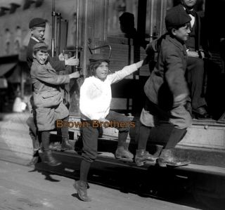 1900s York City Boys Hang On Trolley Glass Photo Camera Negative 3 - Bb