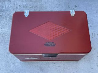 1960’s Vintage Red/white Coleman Diamond Metal Ice Chest Cooler - Great shape 2