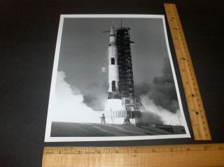 Nasa 4 - 11 - 70 Ksc Fla Apollo 13 Saturn V Space Vehicle Rocket Launch B&w Photo