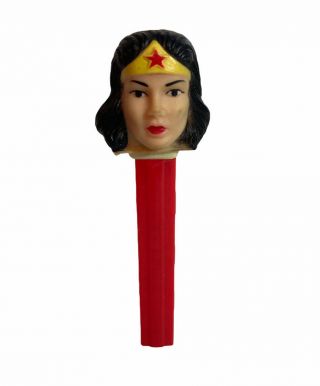 Vintage Wonder Woman Pez Dispenser No Feet,  Soft Head,  Red Made In Usa 3.  845.  882