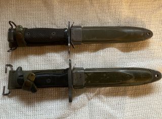 2 Vintage Us Military M7 Bayonet Combat Knives W/ Usm8a1 Scabbard Sheaths