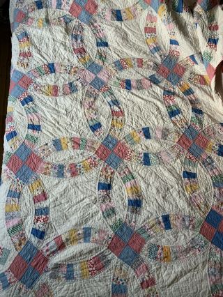 Vintage Double Wedding Ring Quilt Patchwork Multicolored Fabrics 76” X 92”