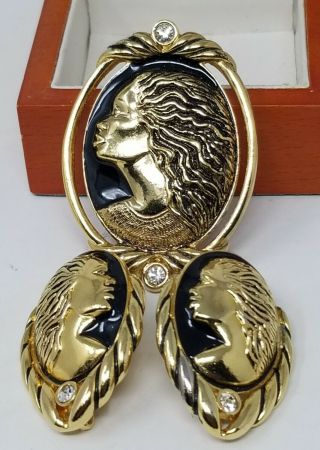 Vintage 1994 Coreen Simpson For Avon Gold Tone Cameo Earrings Brooch Set