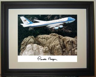 Ronald Reagan Facsimile Autograph Air Force One Framed Photo Picture