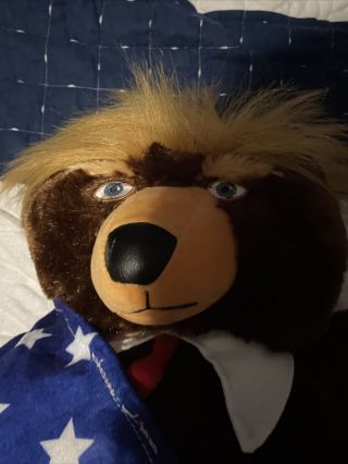 Trumpy Bear Deluxe 22 inch w/USA Flag Blanket w/Tags (No card) 3