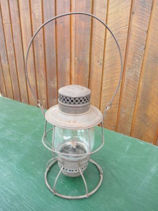 Vintage Train Railroad Lantern Signed E.  T.  Wright Hamilton Ontario Glass Globe