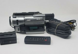 Vintage Sony Handycam Dcr - Trv310 W/batteries,  Cables.  No Changer