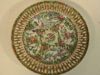 Lovely Antique Chinese Export Rose Medallion Reticulated Plate 7.  5 "