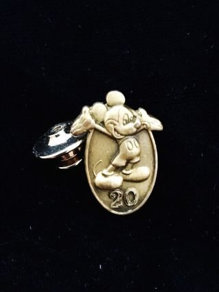 Rare Walt Disney World 20 Years Of Service Cast Member Mickey Mouse Pin