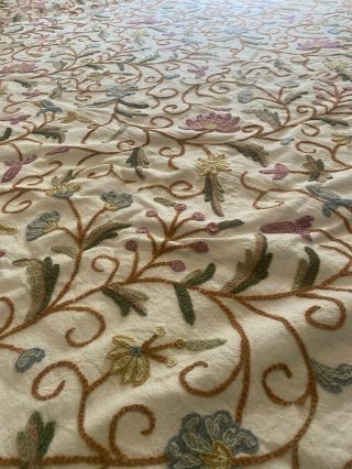 Vintage Jacobean Wool Crewel Embroidery On Cotton Queen Bedspread W/shams 84x84