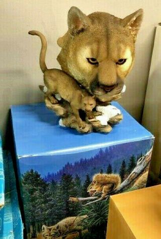 Large 9 " Cougar / Mountain Lion Lifelike Sculpture Westland Giftware