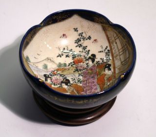 Antique Handpainted Japanese Satsuma Bowl On Turned Wood Stand.