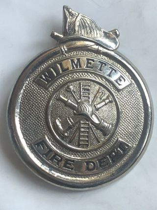 Vintage Wilmette Illinois Fire Department Retired Badge Fire Fighter Medal