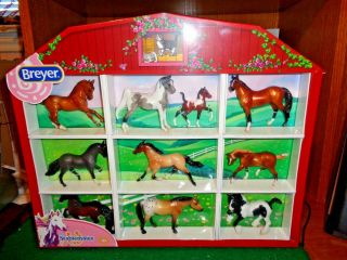 2017 Breyer Stablemates 10 Pack In Display Box 97247 In 1/32 Scale