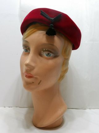 Rare Vintage Mannequin Head Woman In Hat Composition