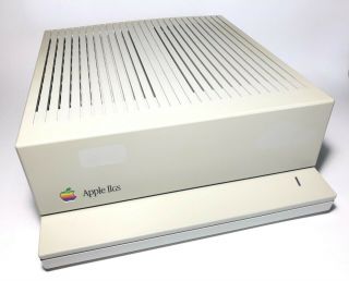 Vintage Apple Iigs Computer Empty Case/lid With Speaker No Guts Case Only
