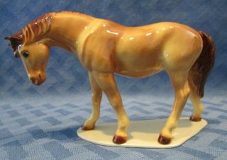 Hagen Renaker Specialty Red Dun Mare On Base,  Retired Color,  4008,  Made In Usa