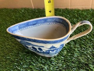 Small Gravy Boat - Antique Chinese Export Porcelain Blue White Canton 1780s