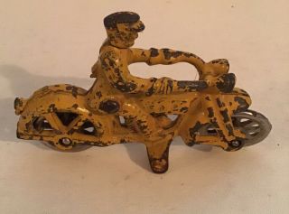 Vintage Hubley Cast Iron Cop Motorcycle In Yellow