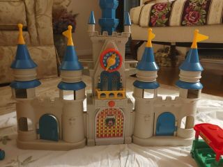 1987 Lil Playmates Disney Magic Kingdom Castle Playset