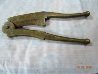 Old Vintage Brass Solid Unique Handcrafted Engraved Betel Nut Cutter Sarota 08