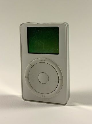 Apple Ipod Classic 1st Gen Vintage Scroll Wheel M8541 5gb White U21512hglg6 2001