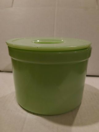 Vintage Green Milk Glass Jadeite Kitchen Canister With Lid - No Mfg Markings