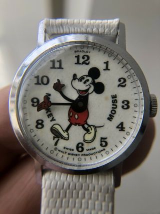 Vintage Disney Bradley Mickey Mouse Pie Eyed Swiss Watch 47 Exe Runs White Shoes