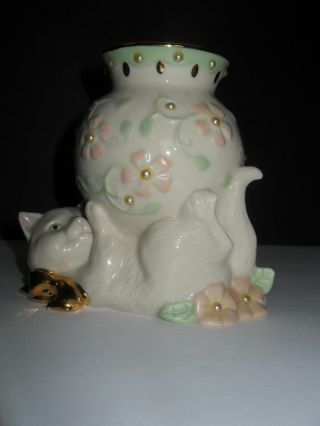 Vintage Cat Bud Vase With Flowers from Lenox Petals & Pearls 3